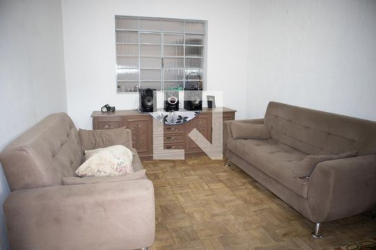 Casa à venda com 2 quartos, 140m² em Vila Mazzei, São Paulo