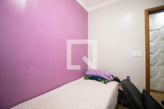 Quarto 1 de apartamento para alugar com 2 quartos, 40m² em Guará Ii, Brasília