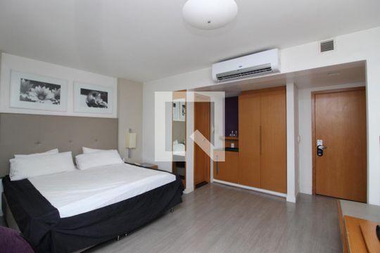 Apartamento à venda com 1 quarto, 26m² em Santo Agostinho, Belo Horizonte