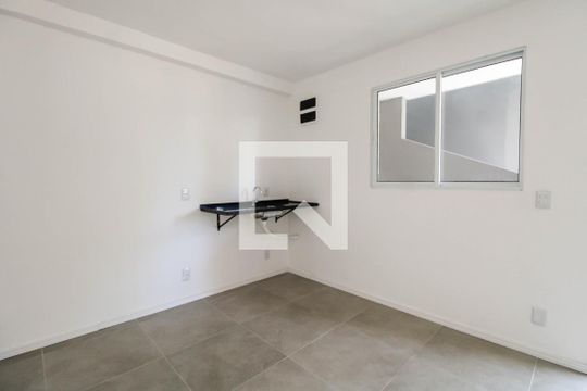 Cozinha de kitnet/studio à venda com 1 quarto, 25m² em Vila Prudente, São Paulo