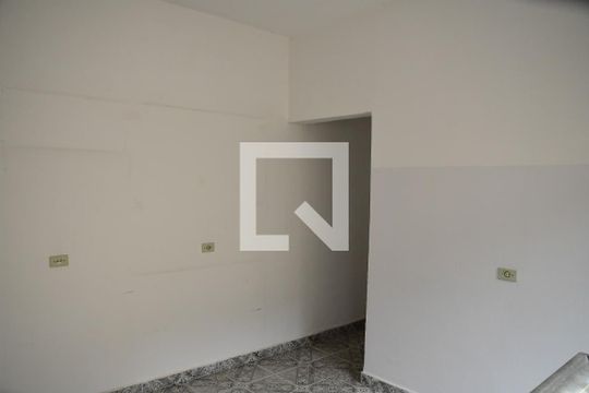 Cozinha de casa para alugar com 2 quartos, 80m² em Recanto dos Victor’s, Cotia