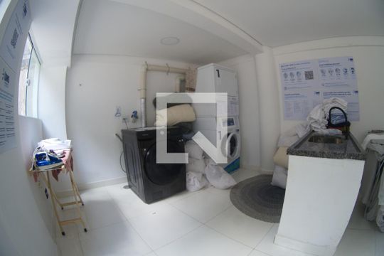 Área comum de kitnet/studio para alugar com 1 quarto, 22m² em Jardim das Vertentes, São Paulo