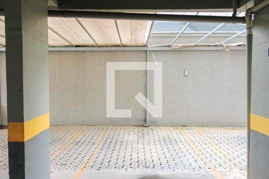 Garagem vaga 1 de apartamento para alugar com 3 quartos, 75m² em Jaraguá, Belo Horizonte