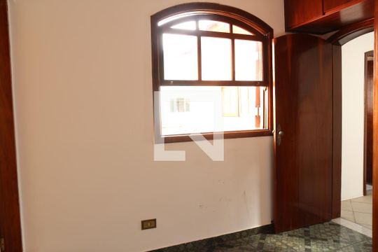Quarto 3 casa 1 de casa para alugar com 5 quartos, 220m² em Jardim Egle, São Paulo
