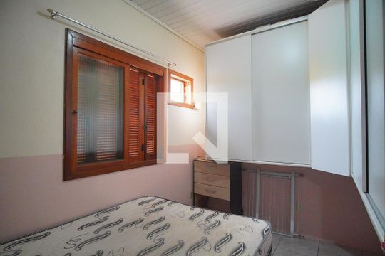 Quarto 1 de casa à venda com 2 quartos, 64m² em Feitoria, São Leopoldo