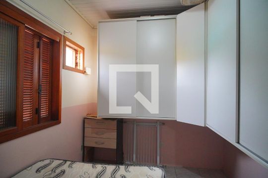 Quarto 1 de casa à venda com 2 quartos, 64m² em Feitoria, São Leopoldo
