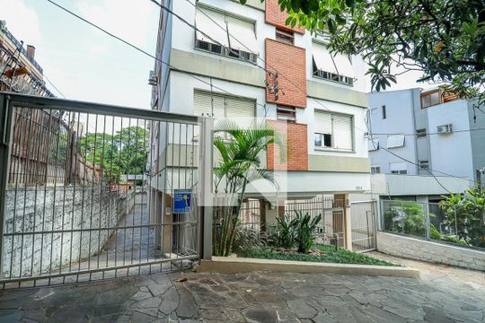 Fachada de apartamento à venda com 3 quartos, 76m² em Auxiliadora, Porto Alegre