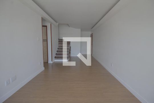 Sala de apartamento à venda com 3 quartos, 141m² em Centro, Canoas