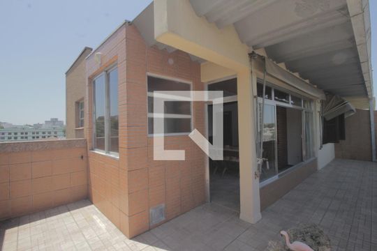 Terraço de apartamento à venda com 3 quartos, 141m² em Centro, Canoas