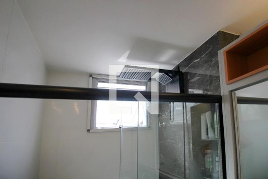 Banheiro do Quarto 1 de apartamento para alugar com 3 quartos, 82m² em Sagrada Família, Belo Horizonte