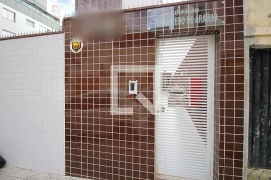 Fachada de apartamento para alugar com 3 quartos, 82m² em Sagrada Família, Belo Horizonte