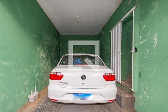 Garagem de casa à venda com 3 quartos, 120m² em Nova Esperança, Belo Horizonte
