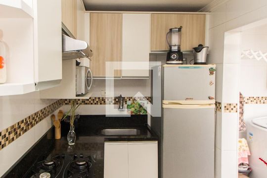 Cozinha de apartamento à venda com 2 quartos, 61m² em Vila Guilherme, São Paulo