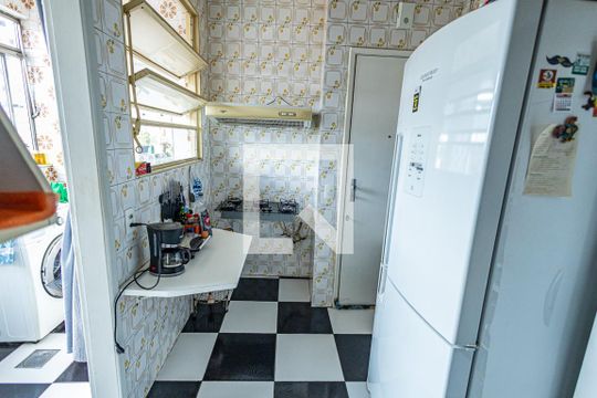 Cozinha de apartamento à venda com 3 quartos, 109m² em Pampulha, Belo Horizonte