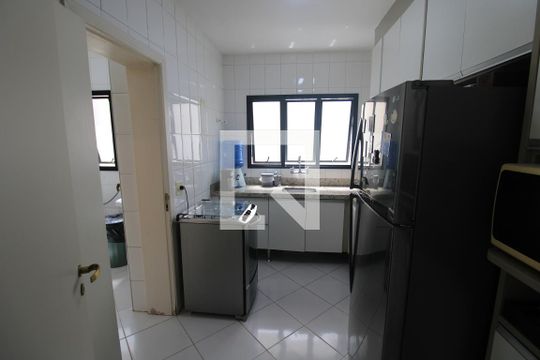 Cozinha de apartamento à venda com 3 quartos, 130m² em Santana, São Paulo