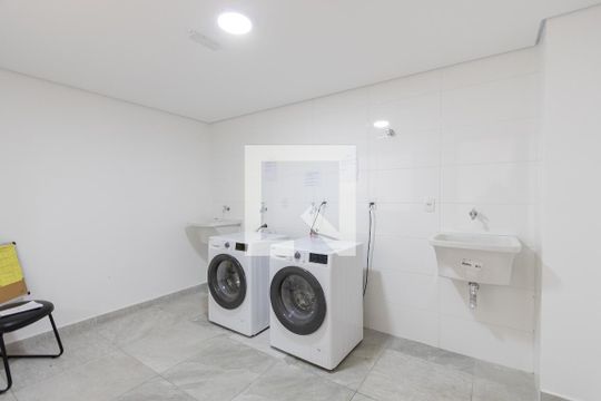 Lavanderia de kitnet/studio para alugar com 1 quarto, 25m² em Chácara Santo Antônio (zona Sul), São Paulo