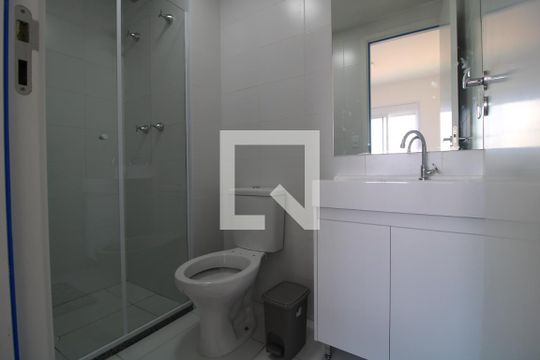 Banheiro de apartamento para alugar com 2 quartos, 42m² em Socorro, São Paulo
