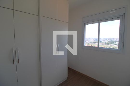 Quarto 1 de apartamento para alugar com 2 quartos, 42m² em Socorro, São Paulo