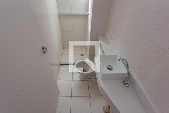 Banheiro de apartamento para alugar com 2 quartos, 42m² em Vila Cristália, São Paulo
