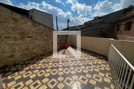 Quintal de casa à venda com 3 quartos, 125m² em Vila Santa Maria, São Paulo