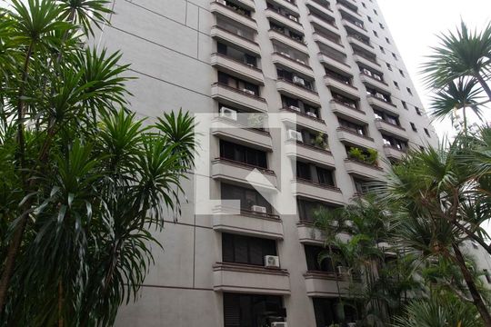 Área comum de apartamento para alugar com 3 quartos, 144m² em Jardim Paulistano, São Paulo