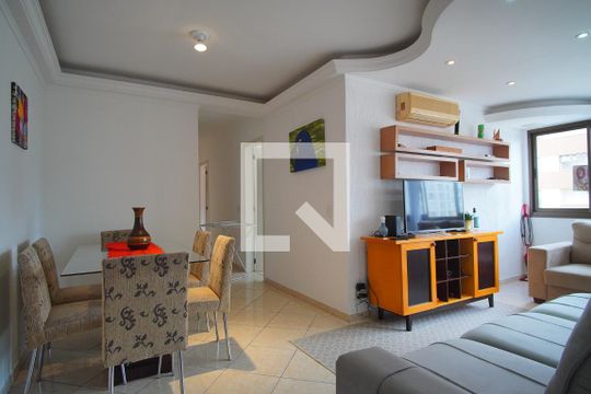 Sala de apartamento à venda com 3 quartos, 95m² em Vila Ipiranga, Porto Alegre