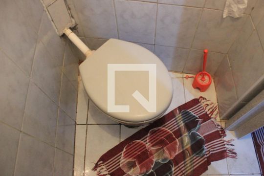 Lavabo de casa para alugar com 2 quartos, 130m² em Picanço, Guarulhos