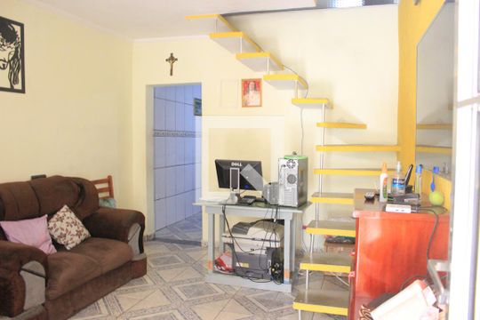 Casa para alugar com 2 quartos, 130m² em Picanço, Guarulhos