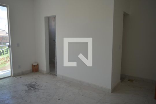 Suíte de casa de condomínio à venda com 3 quartos, 150m² em Tropical, Contagem