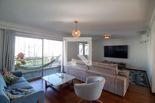 Apartamento à venda com 4 quartos, 213m² em Campo Belo, São Paulo