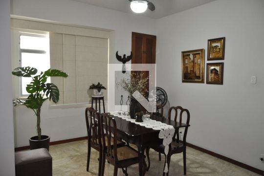 Sala de Jantar  2°Andar de casa à venda com 3 quartos, 350m² em Riachuelo, Rio de Janeiro