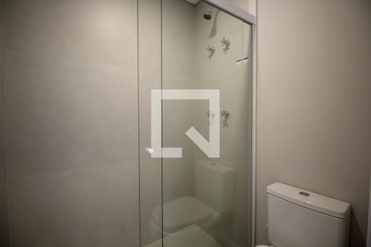 Banheiro de kitnet/studio para alugar com 1 quarto, 38m² em Vila Mariana, São Paulo