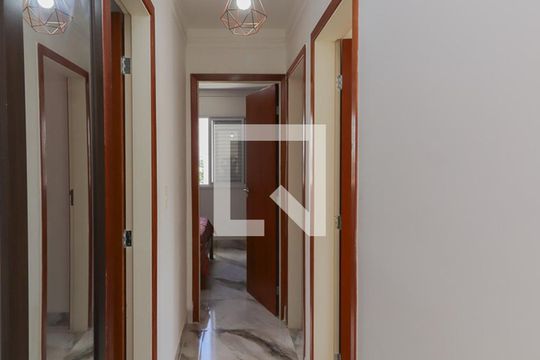 Corredor Quartos de apartamento para alugar com 3 quartos, 68m² em Jardim Aparecida, São José dos Campos