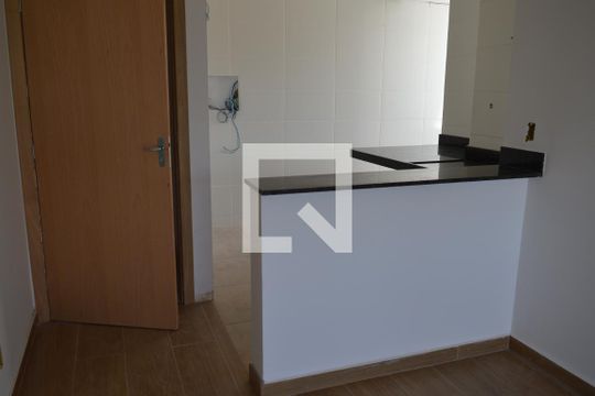 Cozinha de apartamento à venda com 2 quartos, 52m² em Linda Vista, Contagem