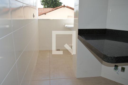 Área de Serviço de apartamento à venda com 2 quartos, 52m² em Linda Vista, Contagem