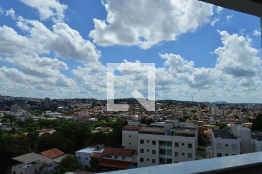 Vista Sala de apartamento à venda com 2 quartos, 52m² em Linda Vista, Contagem