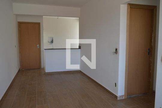 Sala de apartamento à venda com 2 quartos, 52m² em Linda Vista, Contagem