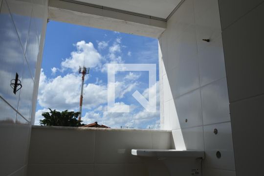 Área de serviço de apartamento à venda com 2 quartos, 52m² em Linda Vista, Contagem