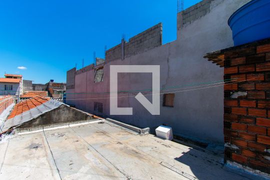 Quintal de casa à venda com 2 quartos, 144m² em Vila Antonieta, São Paulo