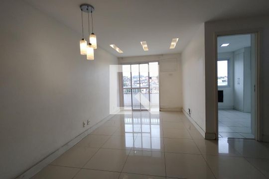 Sala de apartamento para alugar com 3 quartos, 126m² em Pechincha, Rio de Janeiro
