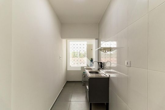 Cozinha de kitnet/studio para alugar com 1 quarto, 41m² em Campos Elíseos, São Paulo