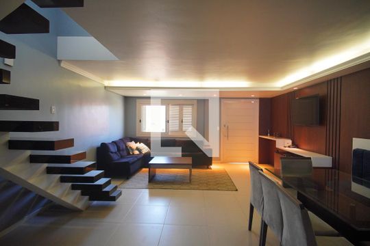 Casa à venda com 4 quartos, 220m² em Santo Afonso, Novo Hamburgo