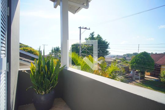 varanda do Quarto 2 de casa à venda com 4 quartos, 220m² em Santo Afonso, Novo Hamburgo