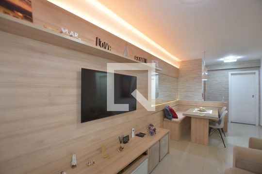 Sala de apartamento à venda com 2 quartos, 64m² em Irajá, Rio de Janeiro