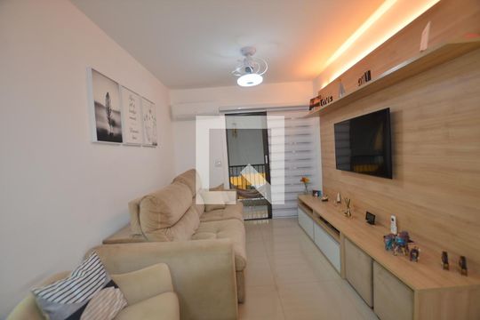 Sala de apartamento à venda com 2 quartos, 64m² em Irajá, Rio de Janeiro