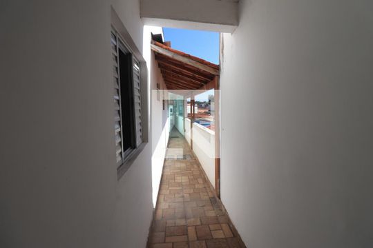 Corredor de casa à venda com 4 quartos, 320m² em Vila Esperança, São Paulo
