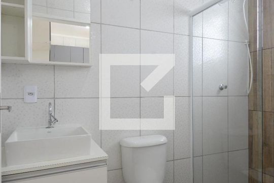 Banheiro de casa para alugar com 1 quarto, 50m² em Vila Clementino, São Paulo