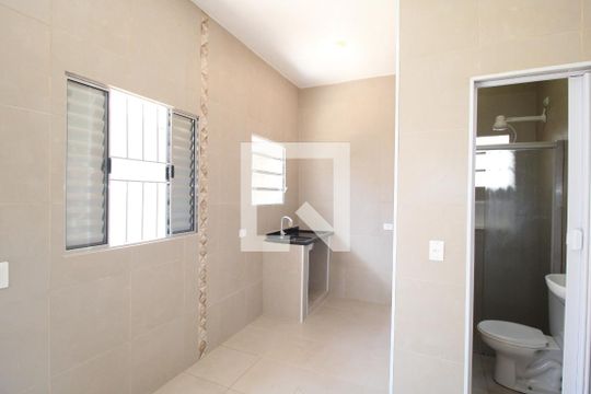 Casa para alugar com 1 quarto, 21m² em Vila Dalila, São Paulo