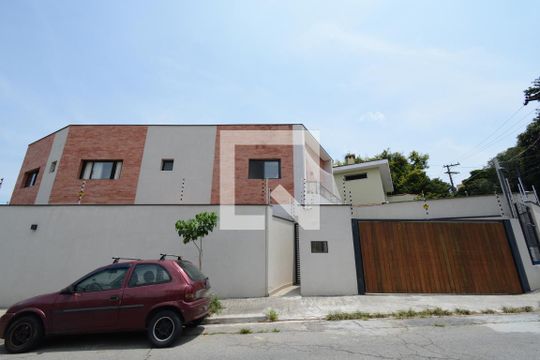 Fachada de casa à venda com 3 quartos, 105m² em Jardim Consórcio, São Paulo