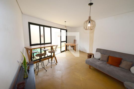 Casa à venda com 3 quartos, 105m² em Jardim Consórcio, São Paulo